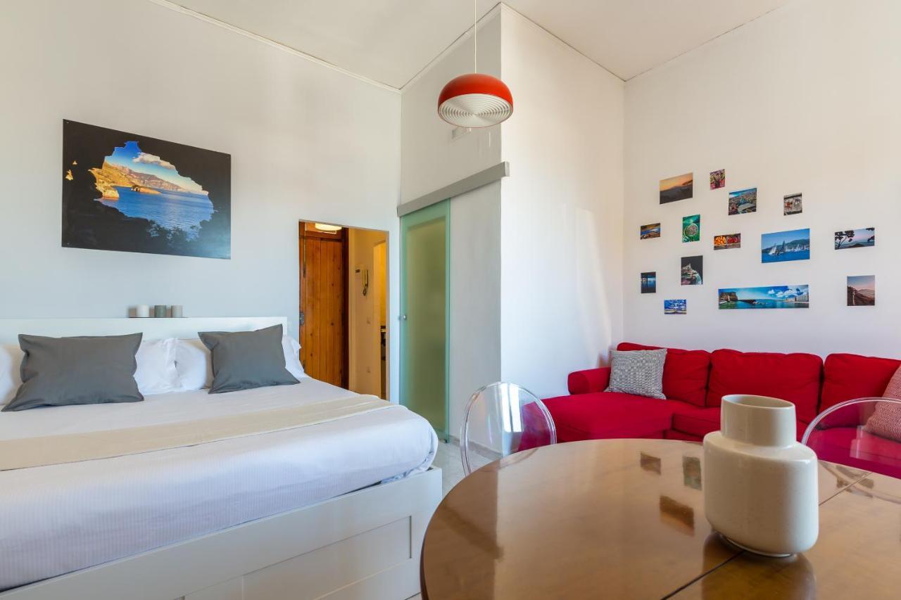 Seaview Apartment In Posillipo By Wonderful Italy Peschiera del Garda Eksteriør bilde